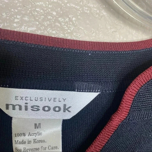 Exclusively Misook Womens Black Top Size Medium- FINAL - Picture 2 of 4